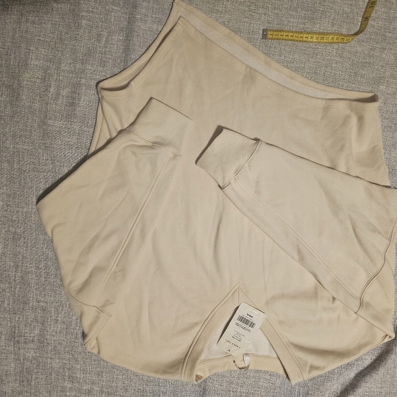 Fabletics Mira pullover - Picture 3 of 5